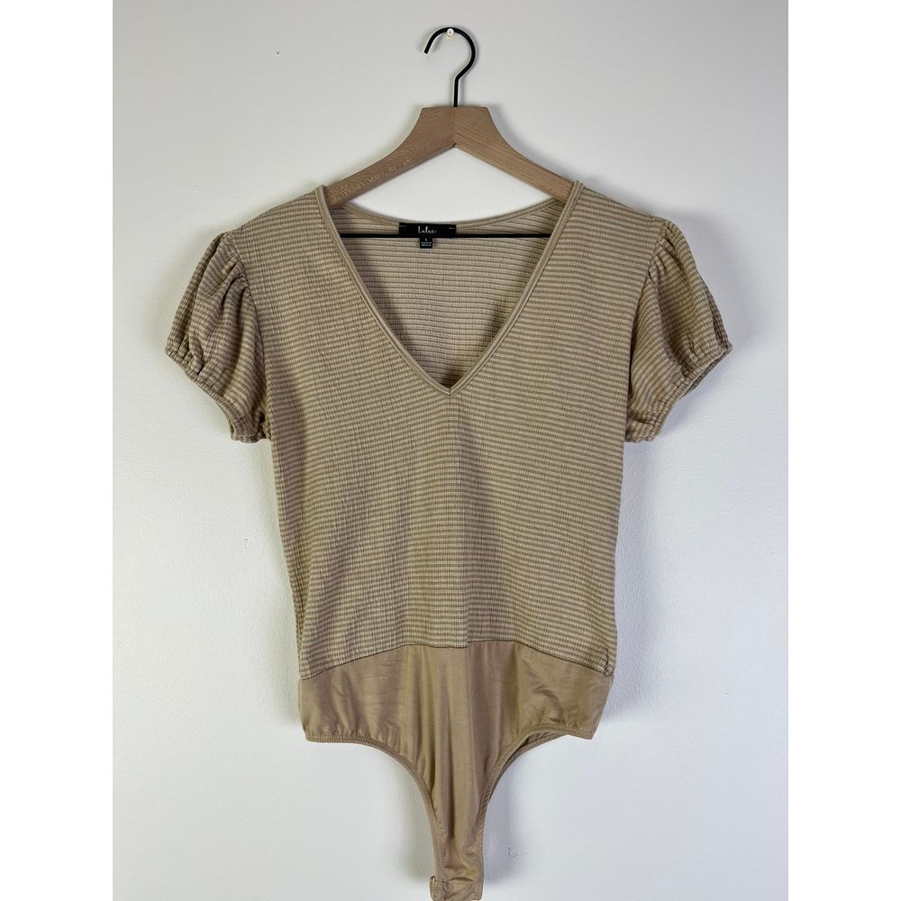 Lulus Beige Ribbed Puff Sleeve Cottagecore Bodysuit V-Neck Casual Top Size L